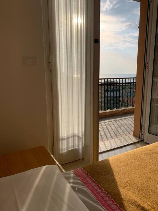 Vista Mare Con Ogni Comfort Apartment