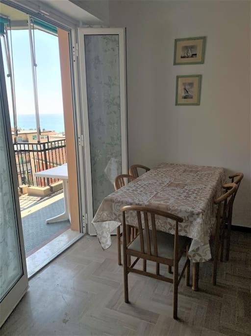 Vista Mare Con Ogni Comfort Varazze